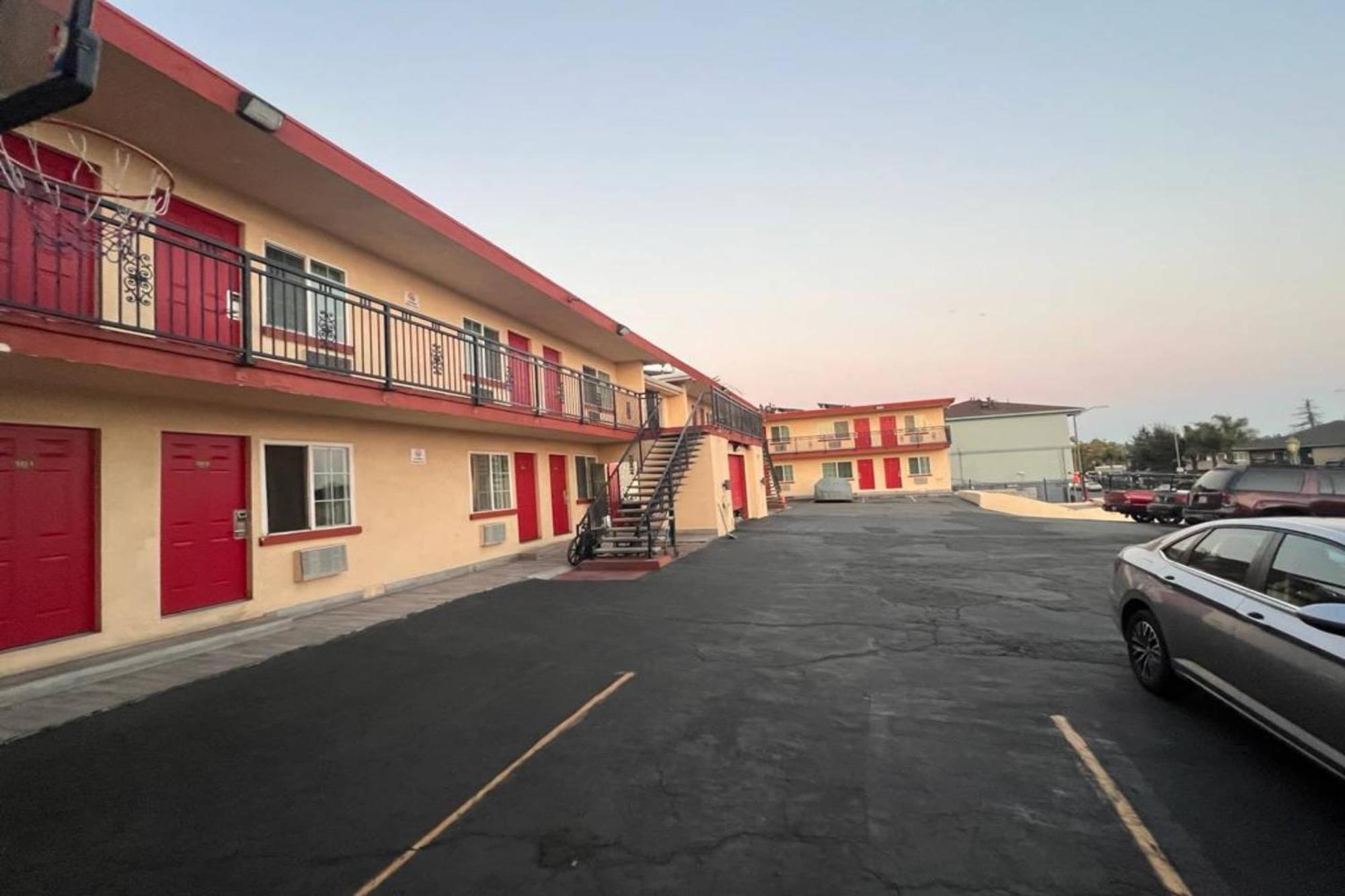Premier Inn & Suites -Listing Partner Oakland Exteriér fotografie